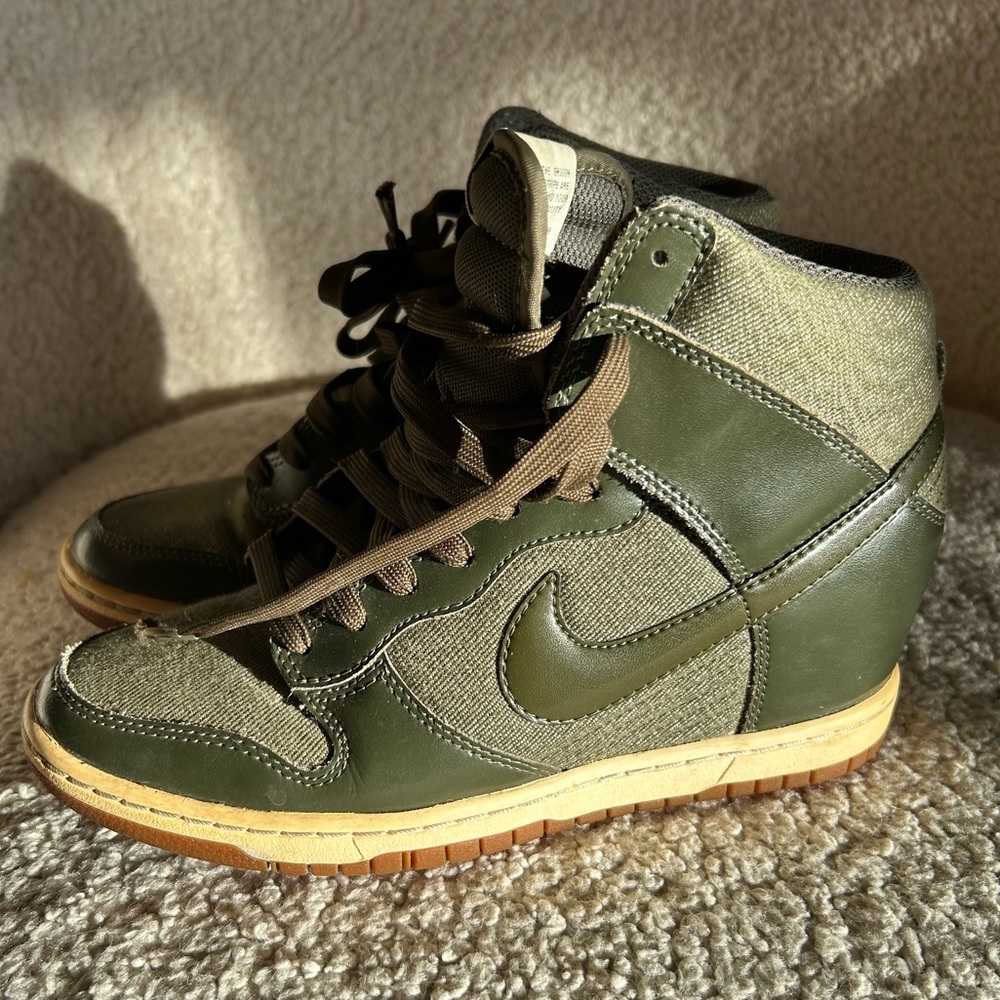 Nike Wedge Sneakers